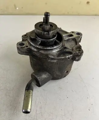 Jeep Grand Cherokee (WJ) Vacuum pump