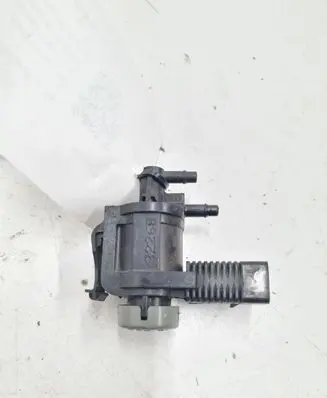 Audi A5 8T 8F Turbo solenoid valve 1K0906283A