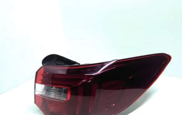 Opel Grandland X Rear/tail lights YP00098280 81660201