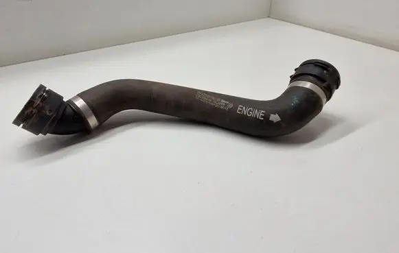 Mercedes-Benz C W205 Engine coolant pipe/hose A2055013182