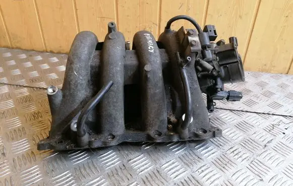 Mazda Premacy Intake manifold