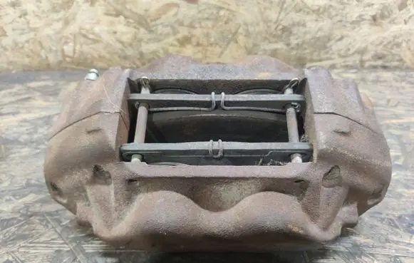 Jaguar XJS Front brake caliper CN34220