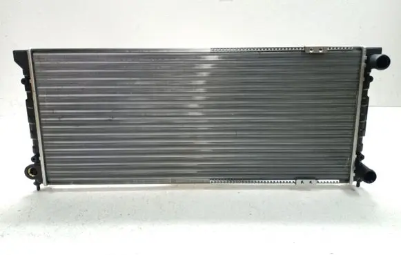 Volkswagen PASSAT B4 Coolant radiator RNBC 353121253G