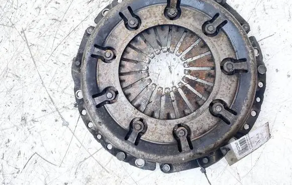 Audi A4 S4 B5 8D Pressure plate 