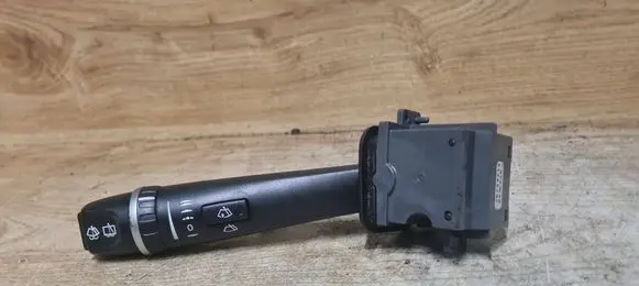 Volvo XC90 Wiper control stalk 30739218 06W42D