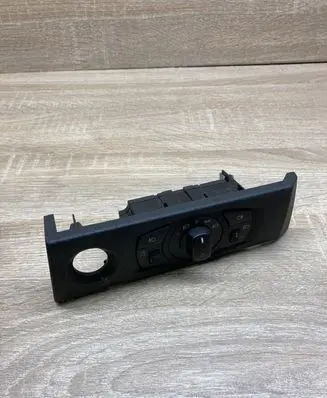 BMW 5 E60 E61 Light switch 6953737