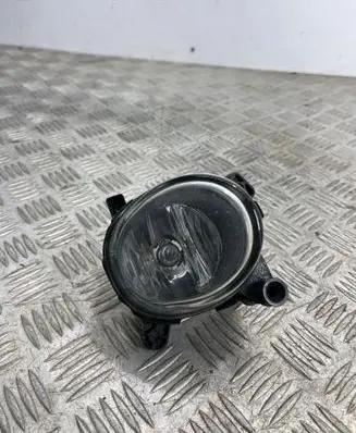 Audi Q3 8U Front fog light 8T0941700E 9370616