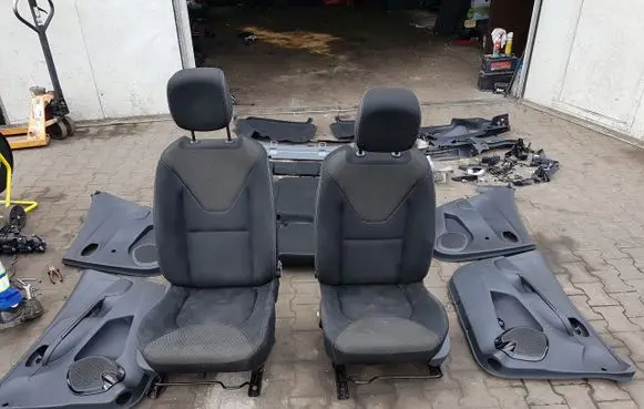 Seat set