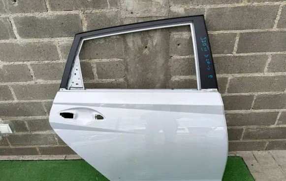 Hyundai i20 (BC3 BI3) Rear door 
