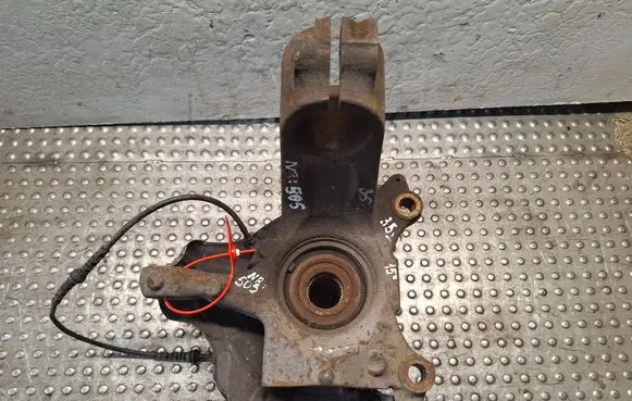 Fiat Ducato Front wheel hub spindle knuckle S25062505