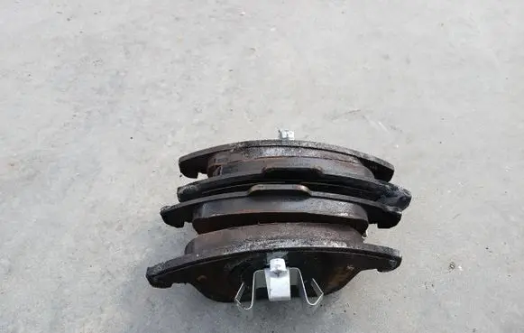 Ford Mondeo MK V Brake pads (front)