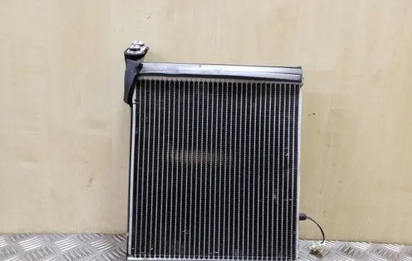 Air conditioning (A/C) radiator (interior)