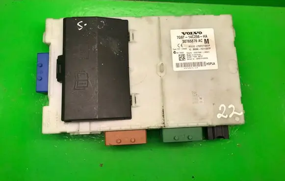 Volvo S80 BSM Control unit 30765876AC 7G9T14C256HA