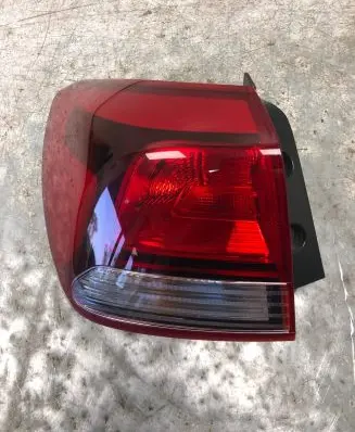 KIA Rio Rear/tail lights 92401-H8
