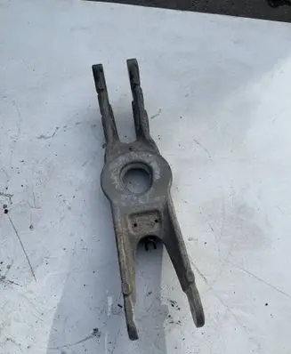 Mercedes-Benz C W205 Rear upper control arm/wishbone A2053300