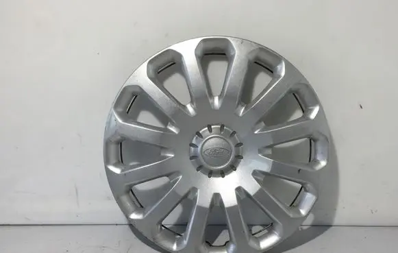 Ford Fiesta R15 wheel hub/cap/trim 8V211130JB FDT3331011
