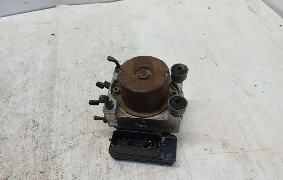 Mitsubishi Outlander ABS Pump D901672633141 MB42WDCH67261 B3BF
