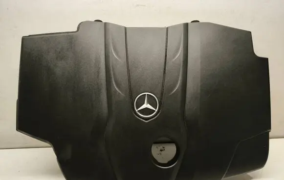Mercedes-Benz C AMG W205 Engine cover (trim) A6510108512