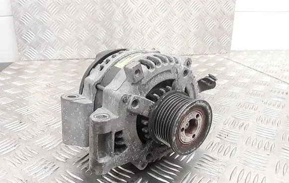 Lexus IS 220D-250-350 Generator/alternator 2706026030