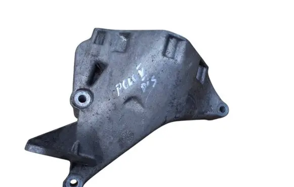 Volkswagen Polo V 6R Engine mount bracket 03P199203