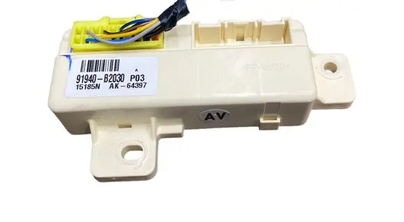 KIA Soul Fuse module 91940B2030 15185N AK64397