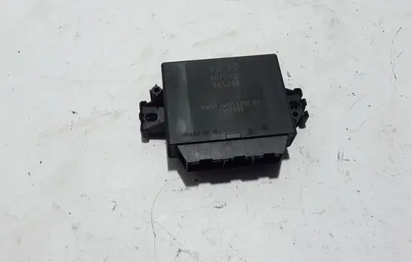 Volvo C30 Parking PDC control unit/module 8673137
