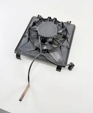 Porsche Boxster 986 Electric radiator cooling fan 99662403502