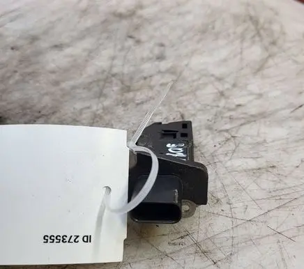 Volvo S60 Mass air flow meter 8V2112B579AA