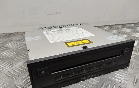 Audi A6 S6 C6 4F CD/DVD changer 4F0035110A 4F0035110