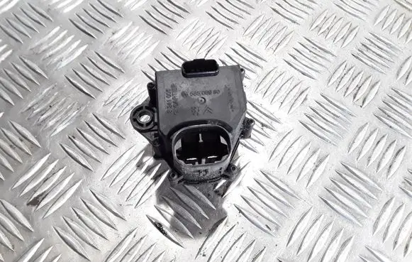 Citroen C4 I Coolant fan relay 9658508980