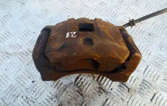 Mitsubishi ASX Front brake caliper 