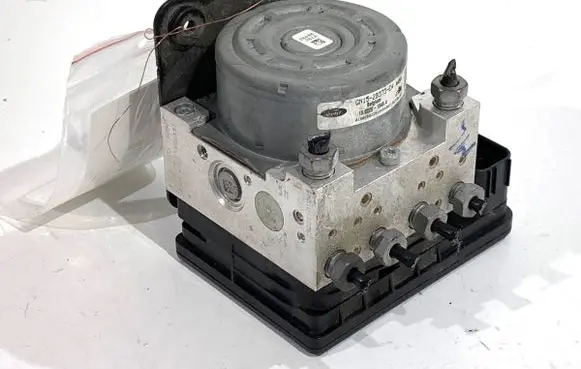 Ford Ecosport ABS Pump GN152B373EA