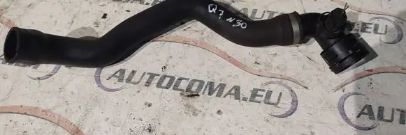 Audi Q7 4L Engine coolant pipe/hose