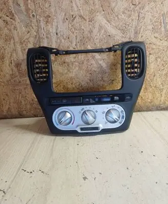 Toyota Yaris Verso Climate control unit 758277