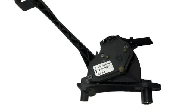 Volvo S60 Accelerator throttle pedal 30636004 6PV00853701