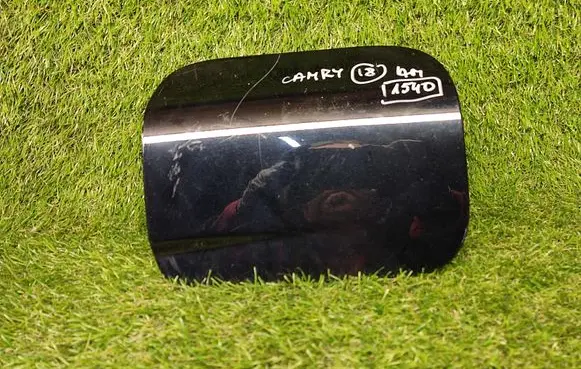 Toyota Camry VIII XV70 Fuel tank cap