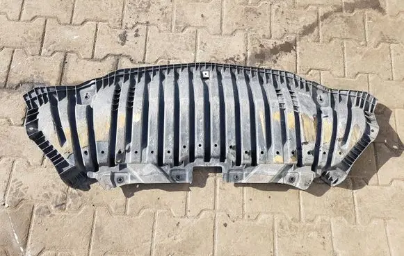Mercedes-Benz C W205 Front bumper skid plate/under tray A2055200500