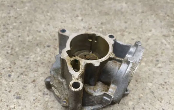 Volkswagen Tiguan Allspace Vacuum pump 06K145100BB