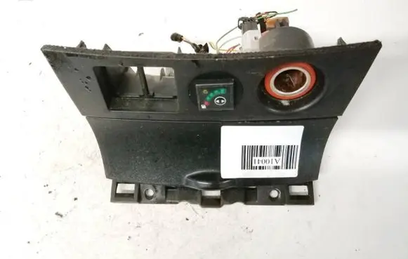 Mazda 3 I Car ashtray