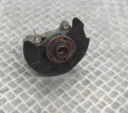 Volkswagen PASSAT B8 Front wheel hub 5Q0407258A