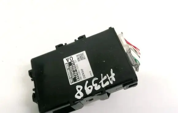 Toyota Avensis T270 Other control units/modules 8969005010 89690-05010