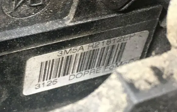 Ford Focus Front door lock 3M5AR21812ET 41724112