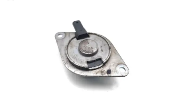 Opel Vivaro Camshaft vanos timing valve 55562223 140312B 148766