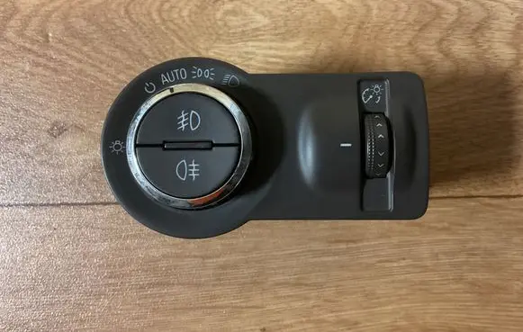 Opel Insignia A Light switch 13268725 8363 251768
