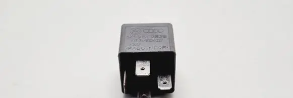 Audi A4 S4 B6 8E 8H Other relay 141951253B