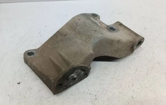 Opel Astra G Generator/alternator bracket 90571112 92021