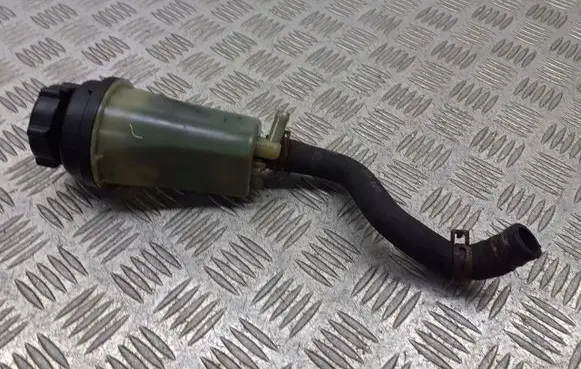 Ford Focus Power steering fluid tank/reservoir 4M51-3531-AD