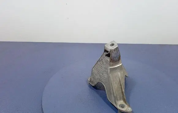 Porsche Panamera (970) Engine mount vacuum valve 971199307D