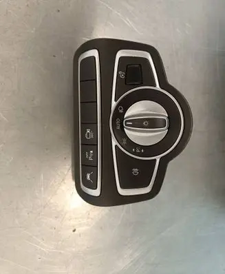 Mercedes-Benz C W205 Light switch A2059051810 10132806