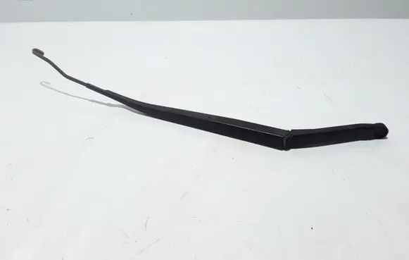 Renault Latitude (L70) Front wiper blade arm